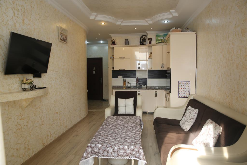 Tamuna Apartment バトゥーミ エクステリア 写真